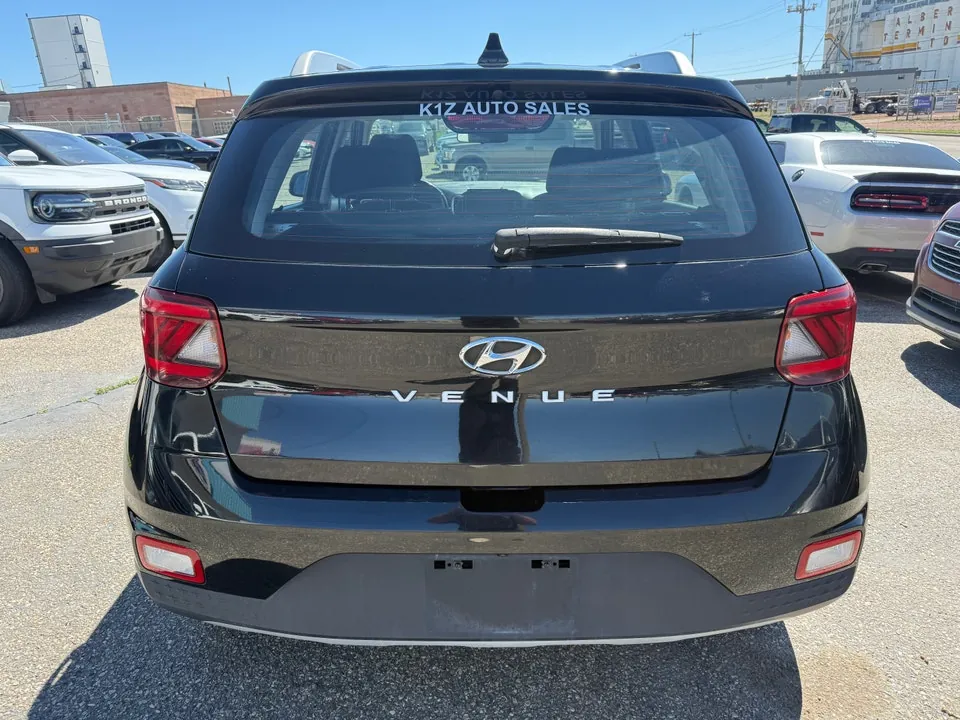 Hyundai Venue 2021 photo 3