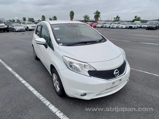 Nissan Note X