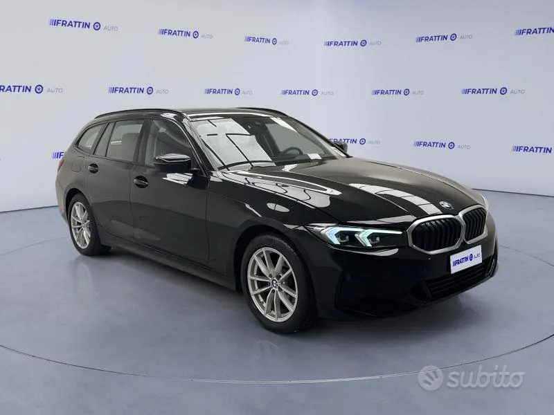 BMW 3 Series 2023 photo 4