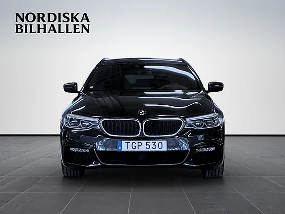BMW 530I 2018 photo 2