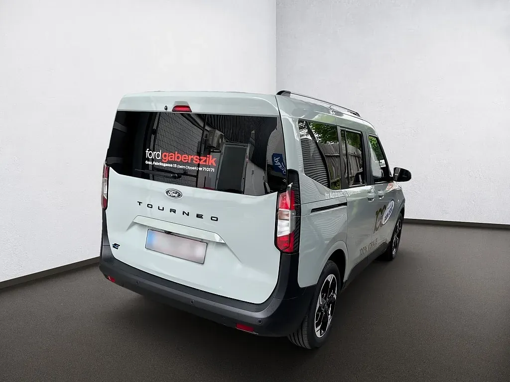 Ford Tourneo 2025 photo 2