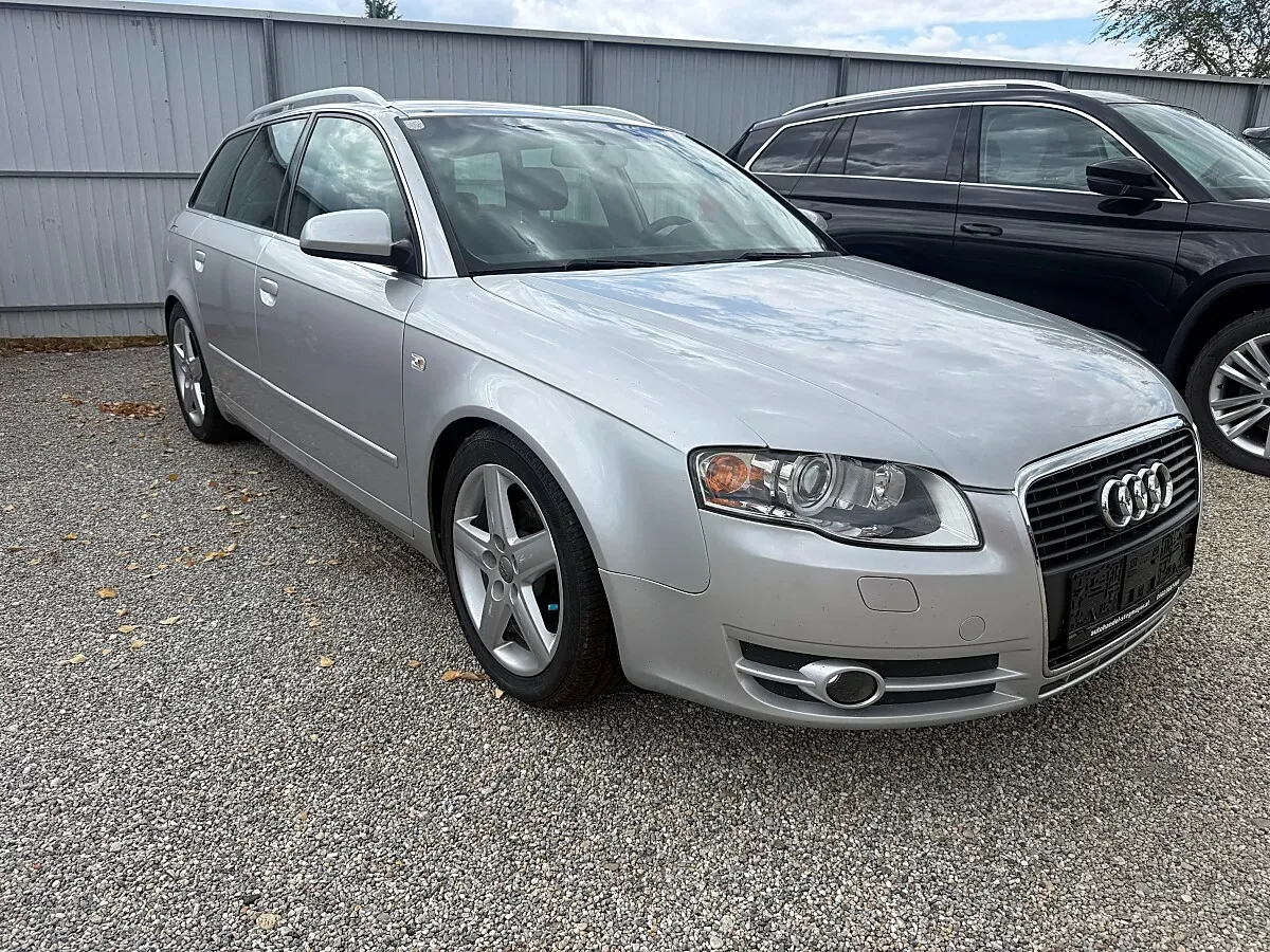 Audi A4 2005 photo 2