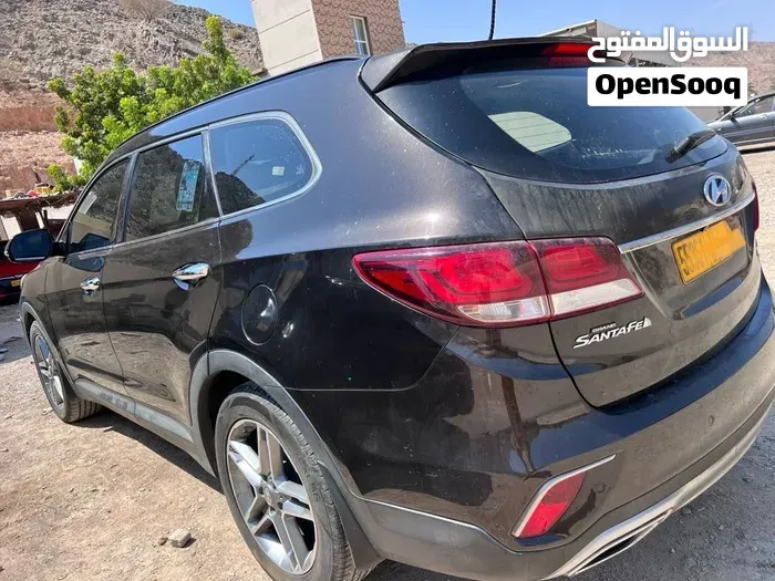 Hyundai Grand Santa Fe 2017 photo 3