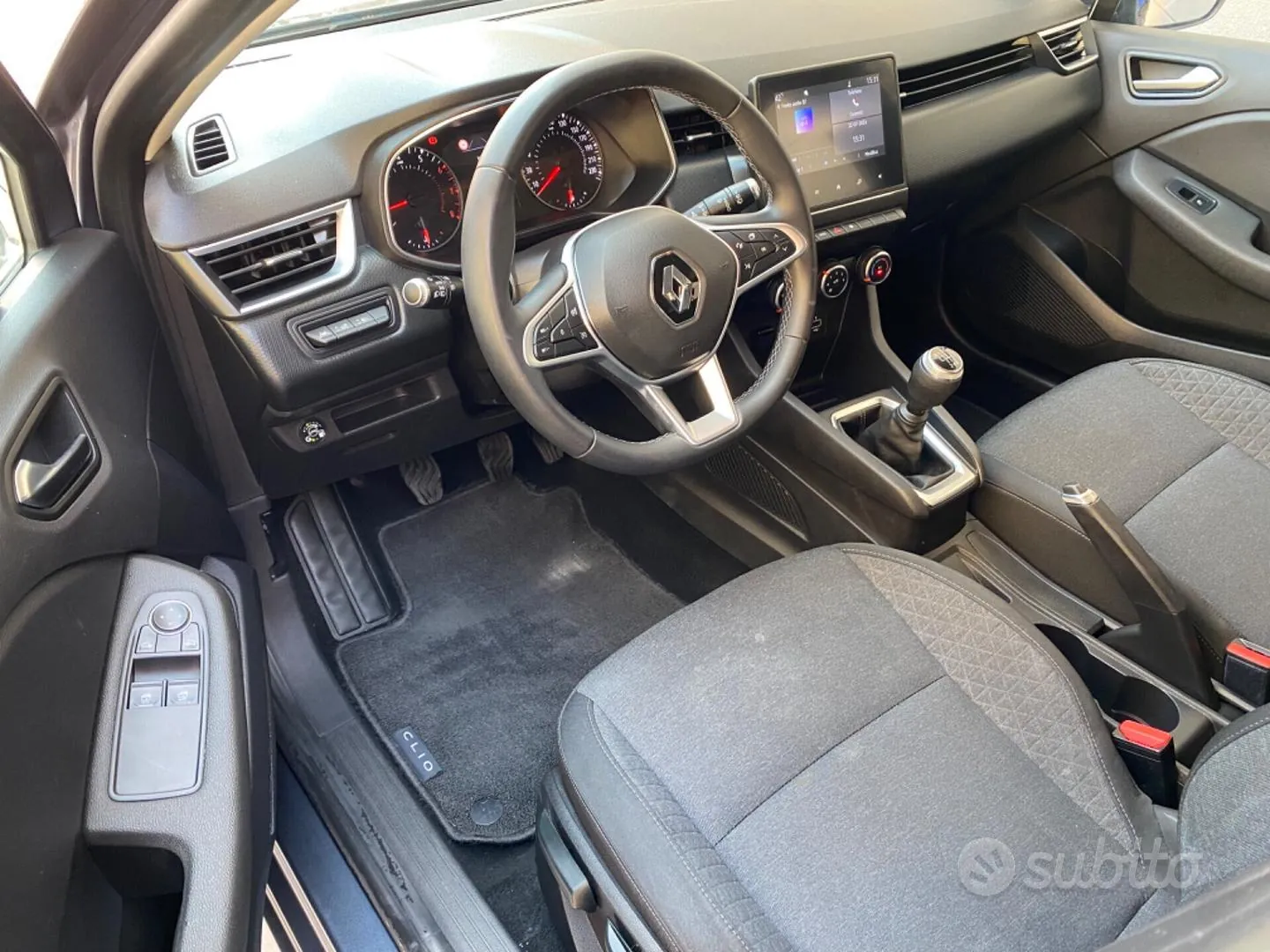 Renault Clio 2021 photo 5