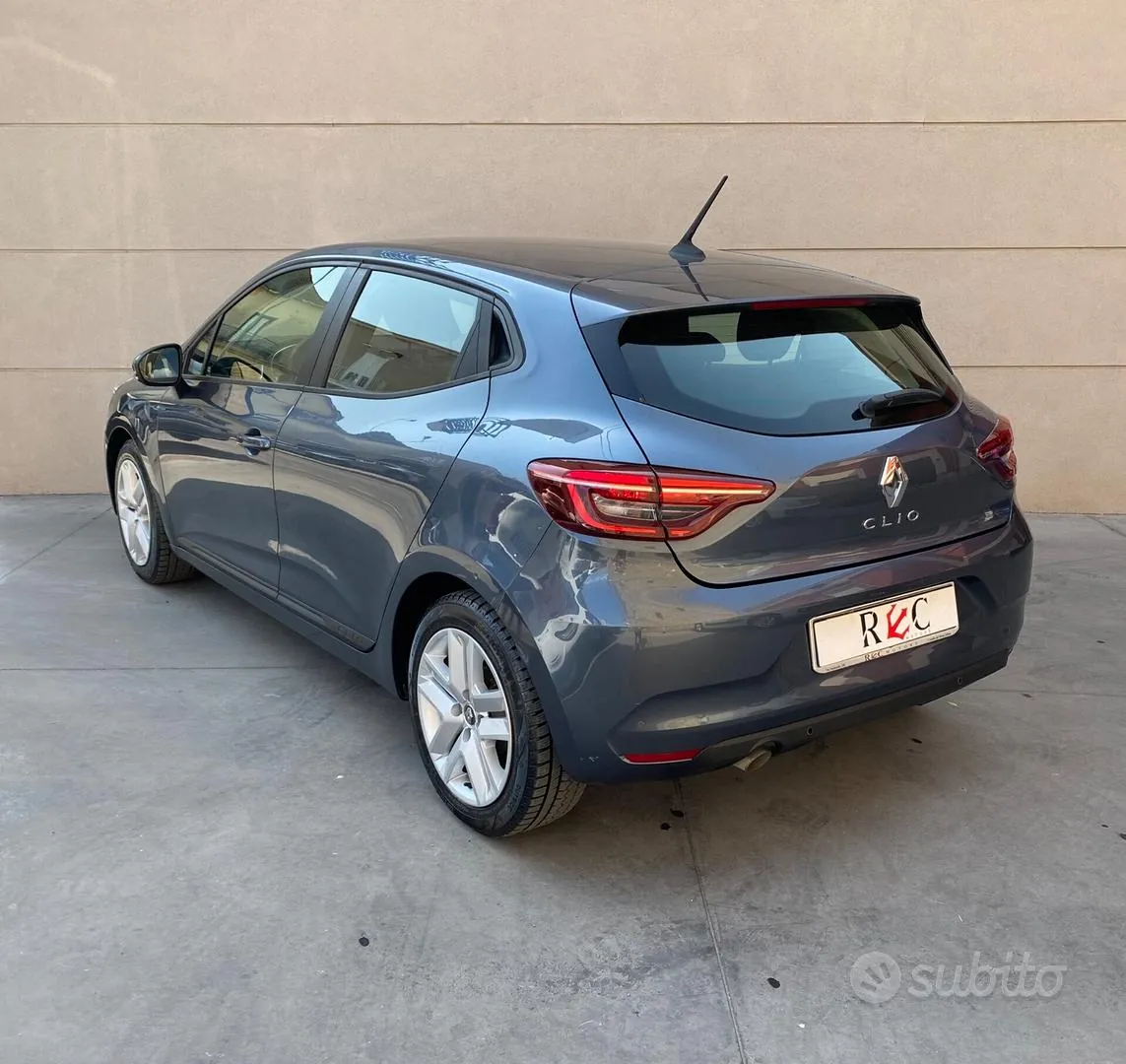 Renault Clio 2021 photo 3