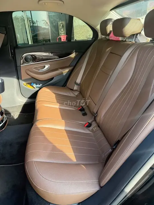 Mercedes-Benz E-Class 2021 photo 3