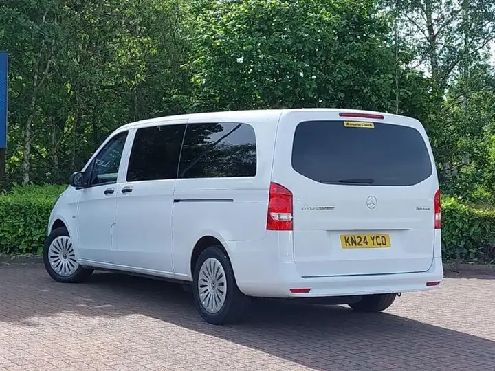Mercedes-Benz Vito 2024 photo 2