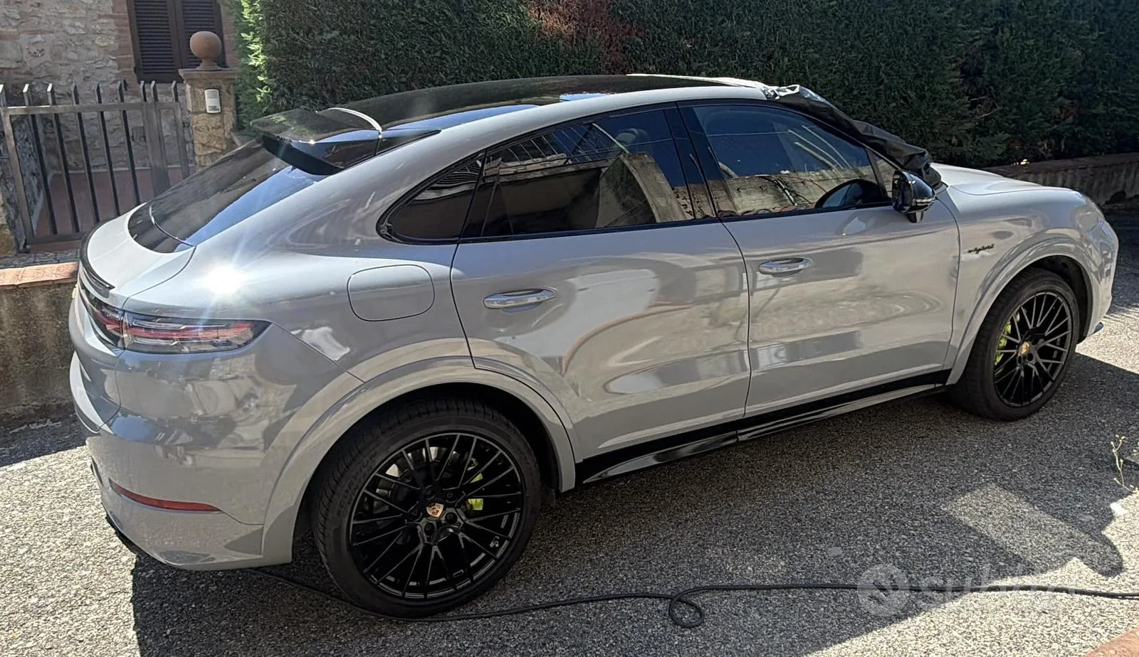 Porsche Cayenne 2022 photo 2