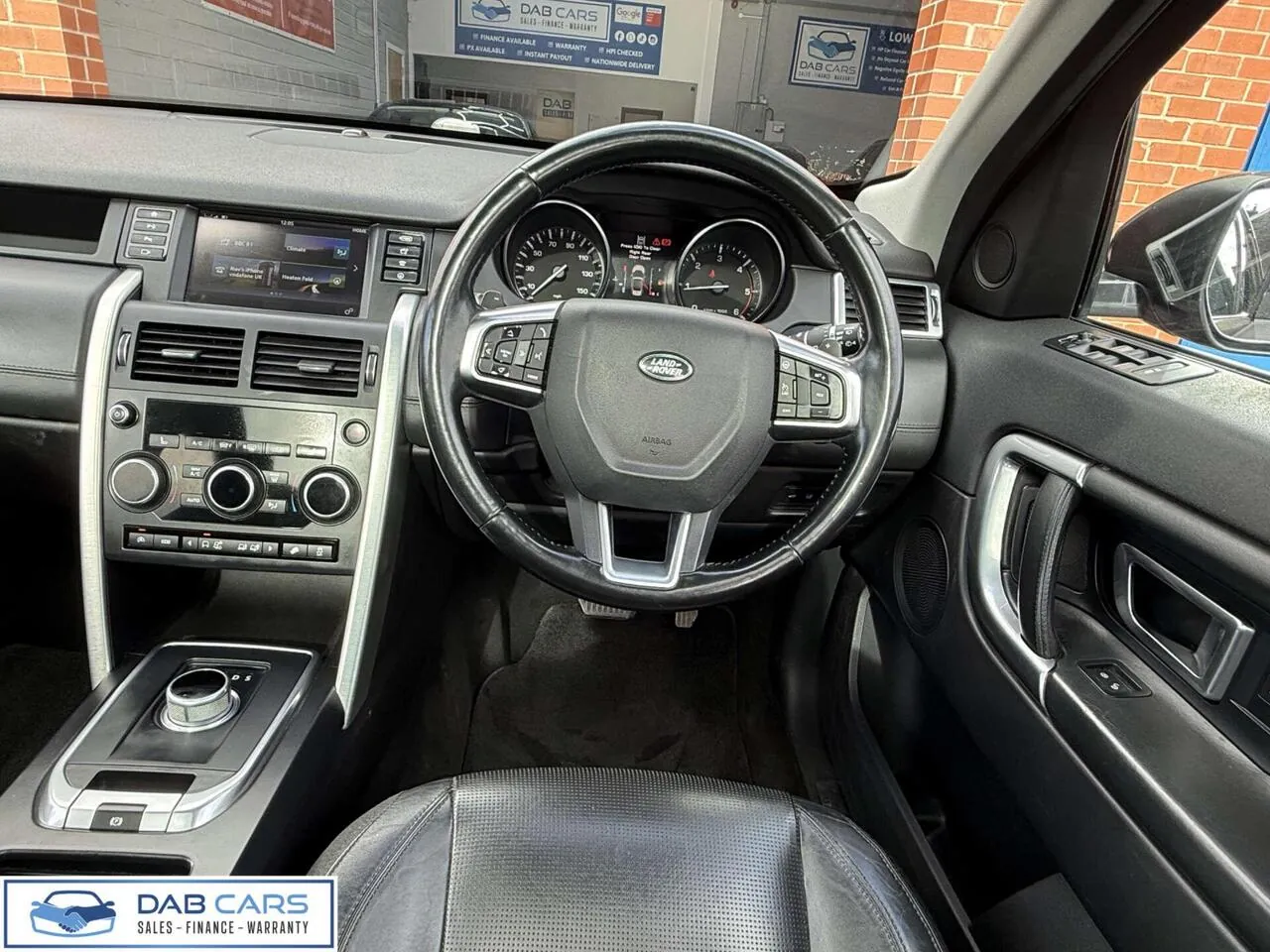 Land Rover Discovery Sport 2016 photo 5