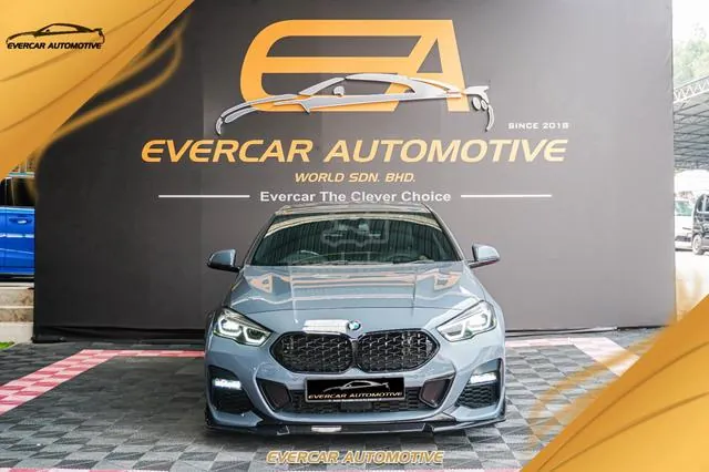 BMW 218I