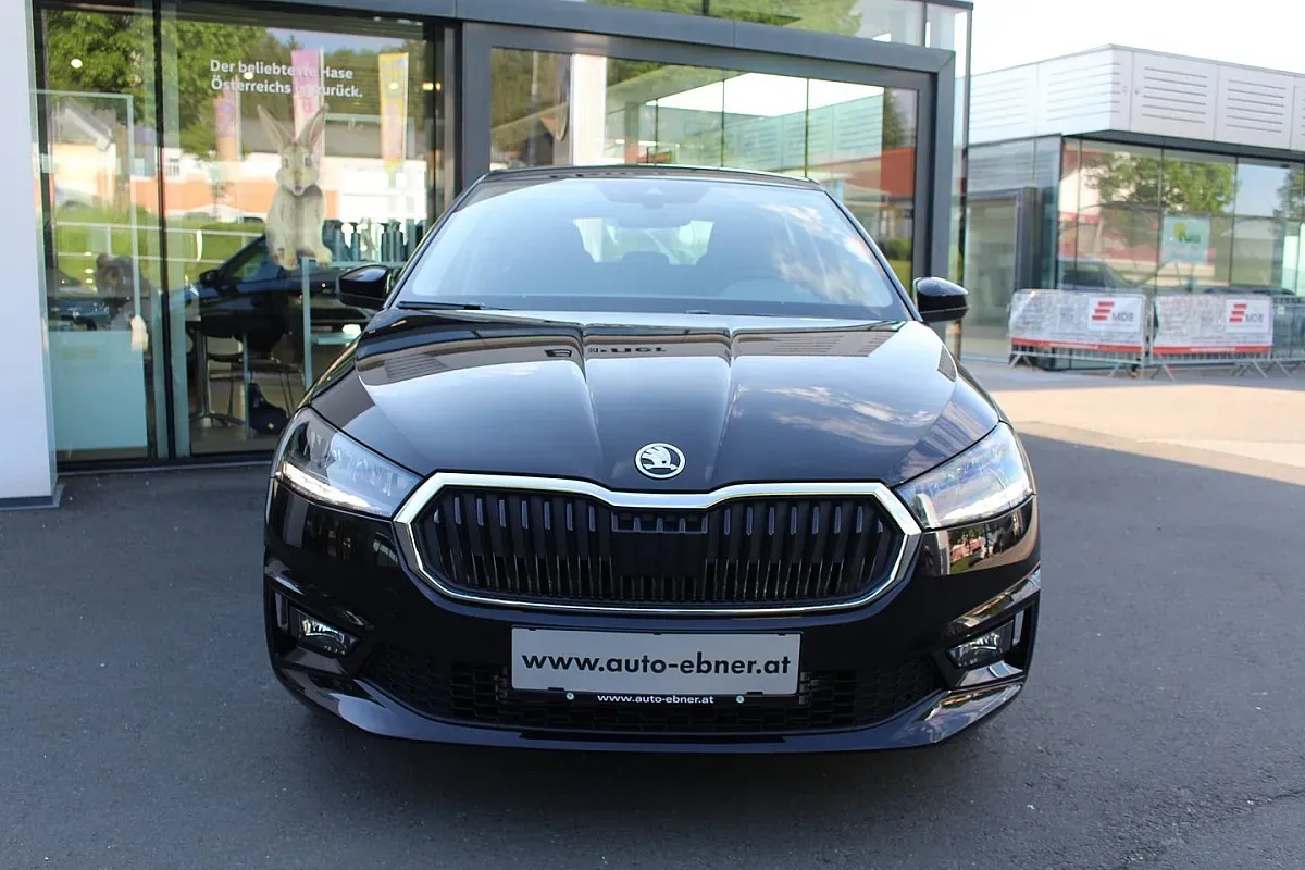 Skoda Fabia 2025 photo 2