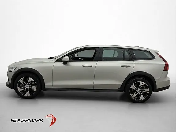 Volvo V60 Cross Country 2022 photo 4