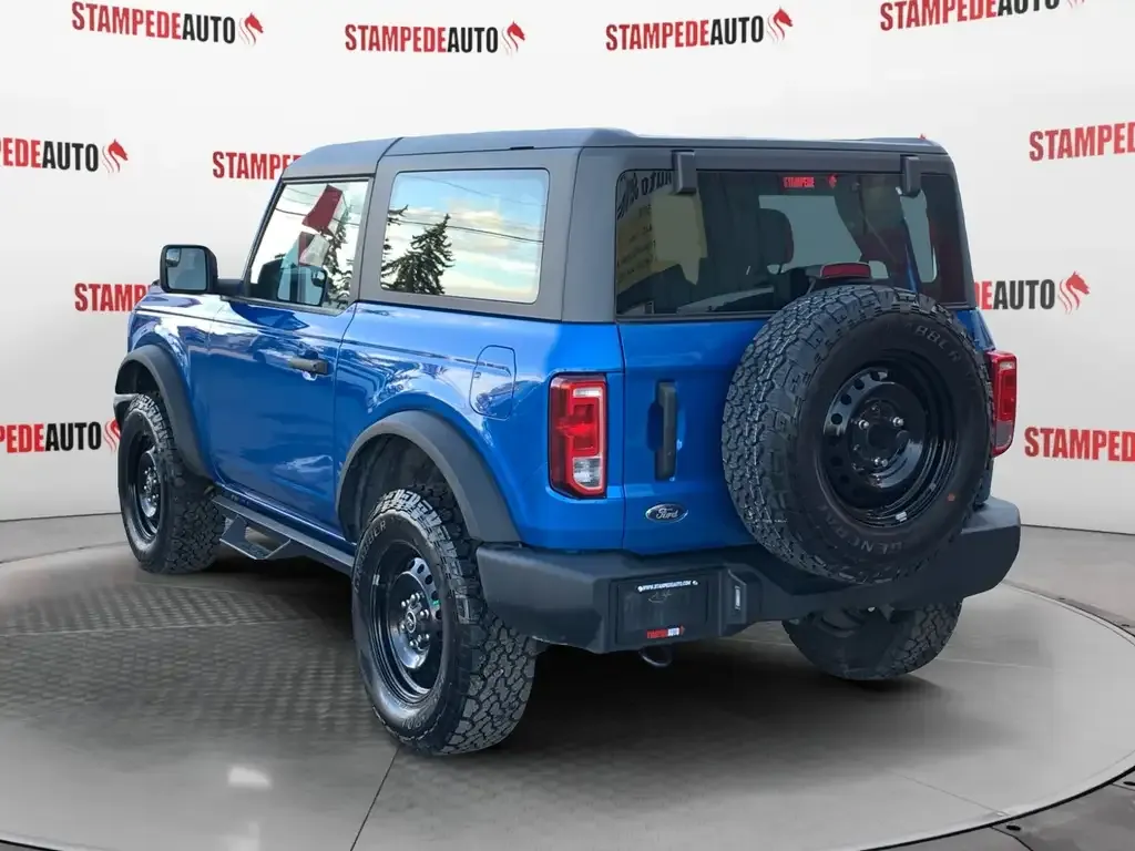 Ford Bronco 2022 photo 3