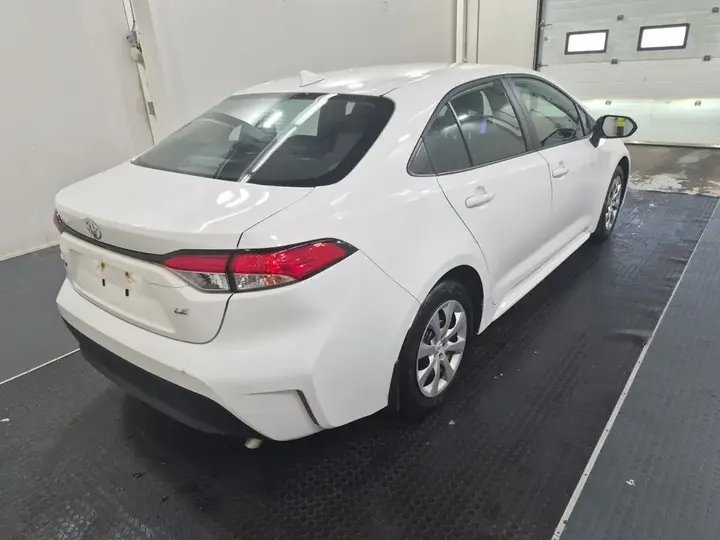 Toyota Corolla 2025 photo 3