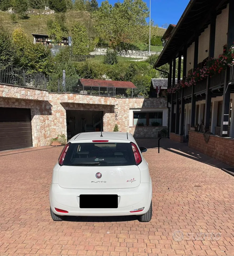 Fiat Punto 2013 photo 3