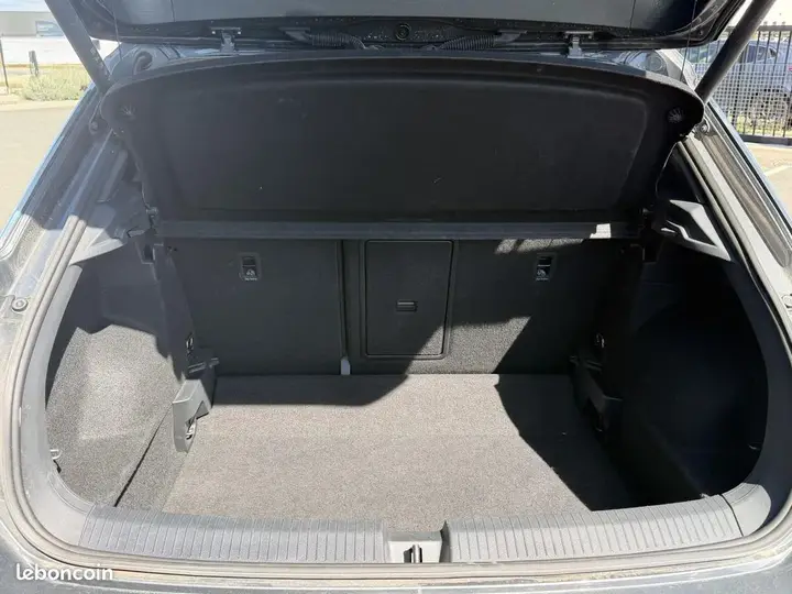 Volkswagen T-Roc 2025 photo 5
