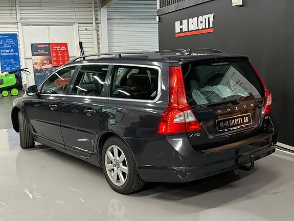 Volvo V70 2011 photo 3