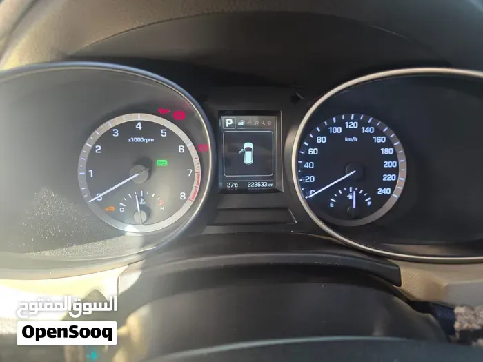 Hyundai Santa Fe 2018 photo 3
