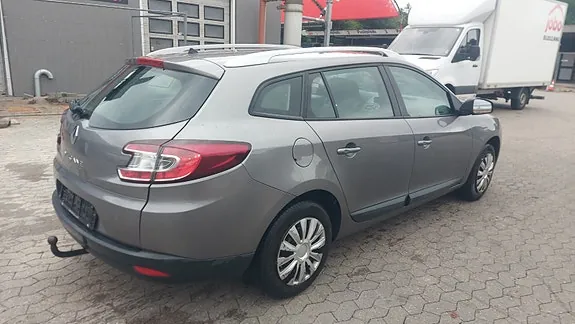 Renault Megane 2011 photo 5