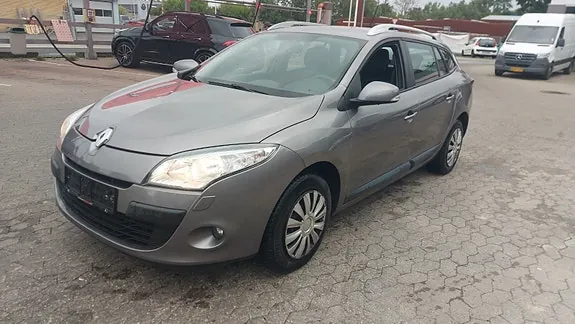 Renault Megane 2011 photo 3