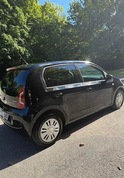 Volkswagen Up 2015 photo 4