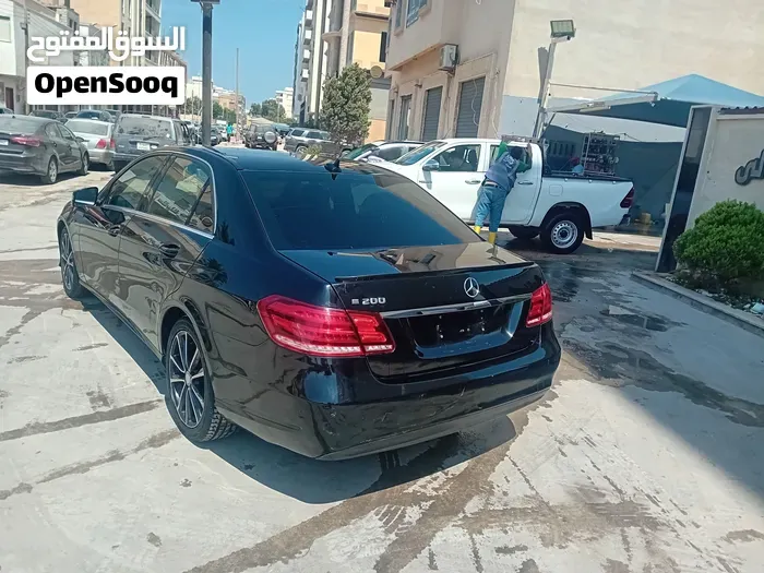 Mercedes-Benz E 200 2015 photo 3