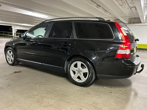 Volvo V50 2005 photo 2