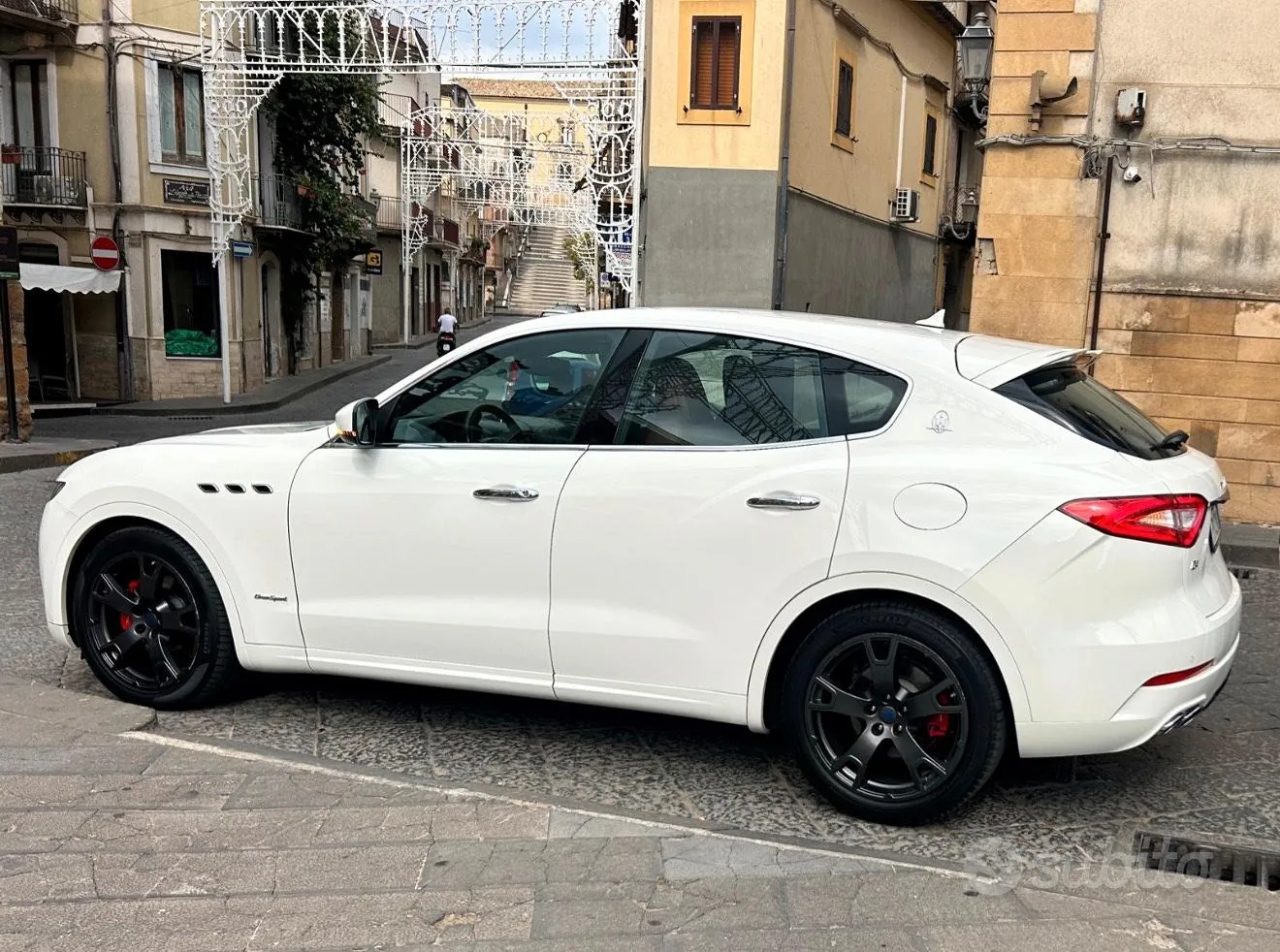 Maserati Levante 2016 photo 5