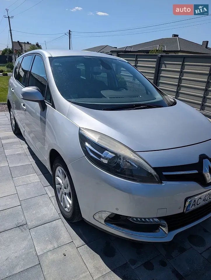 Renault Grand Scenic 2014 photo 5