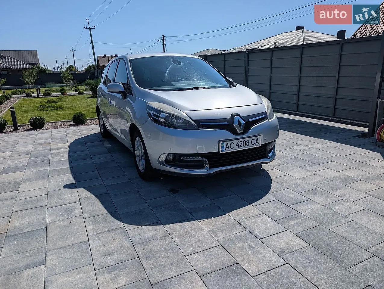 Renault Grand Scenic 2014 photo 3
