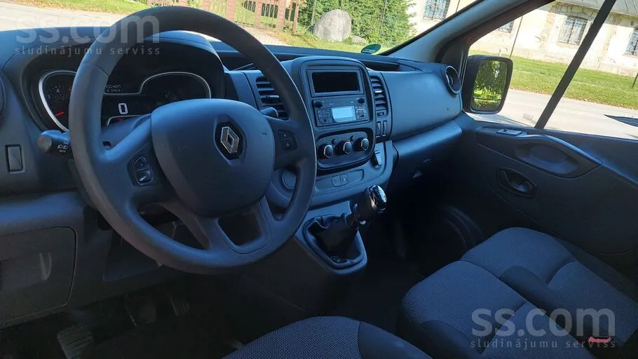 Renault Trafic 2019 photo 3