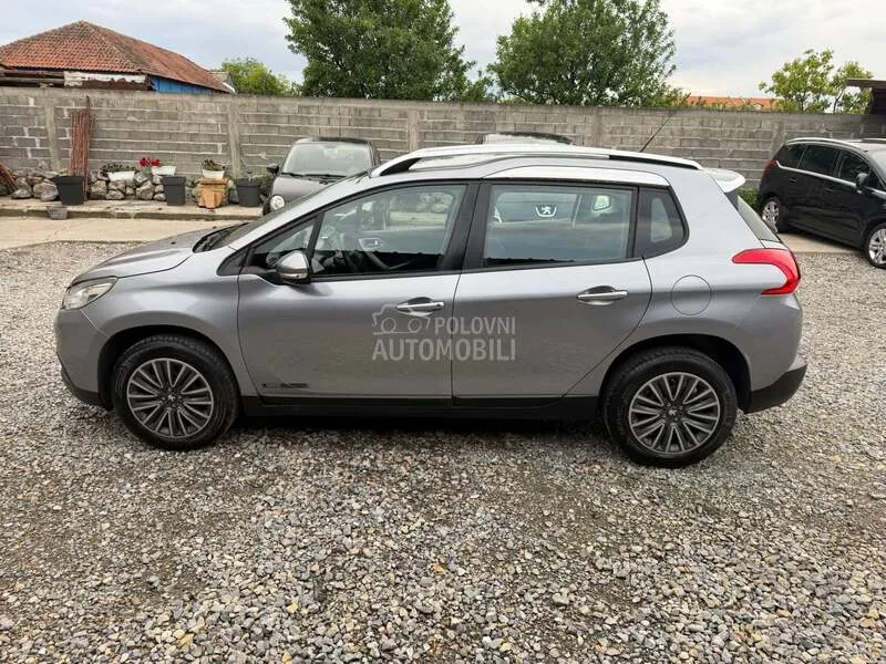 Peugeot 2008 2013 photo 4