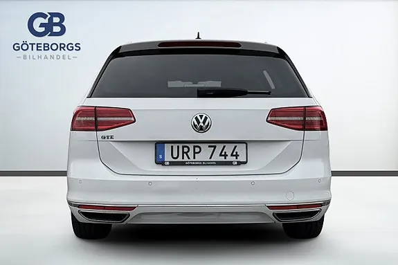 Volkswagen Passat 2017 photo 5