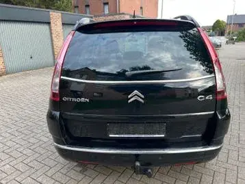 Citroen C4 Grand Picasso photo 2