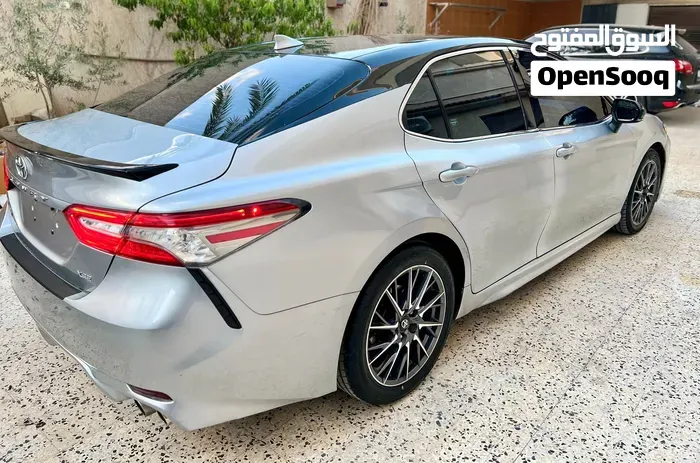 Toyota Camry 2020 photo 4