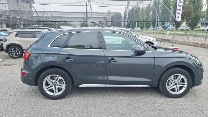 Audi Q5 2023 photo 5