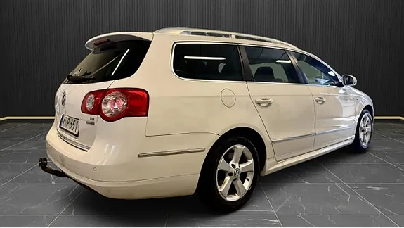 Volkswagen Passat 2010 photo 4