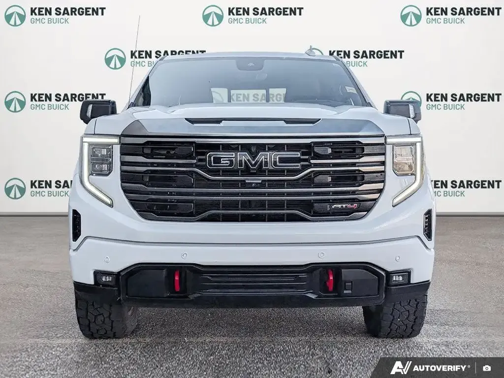 GMC Sierra 1500 2023 photo 2