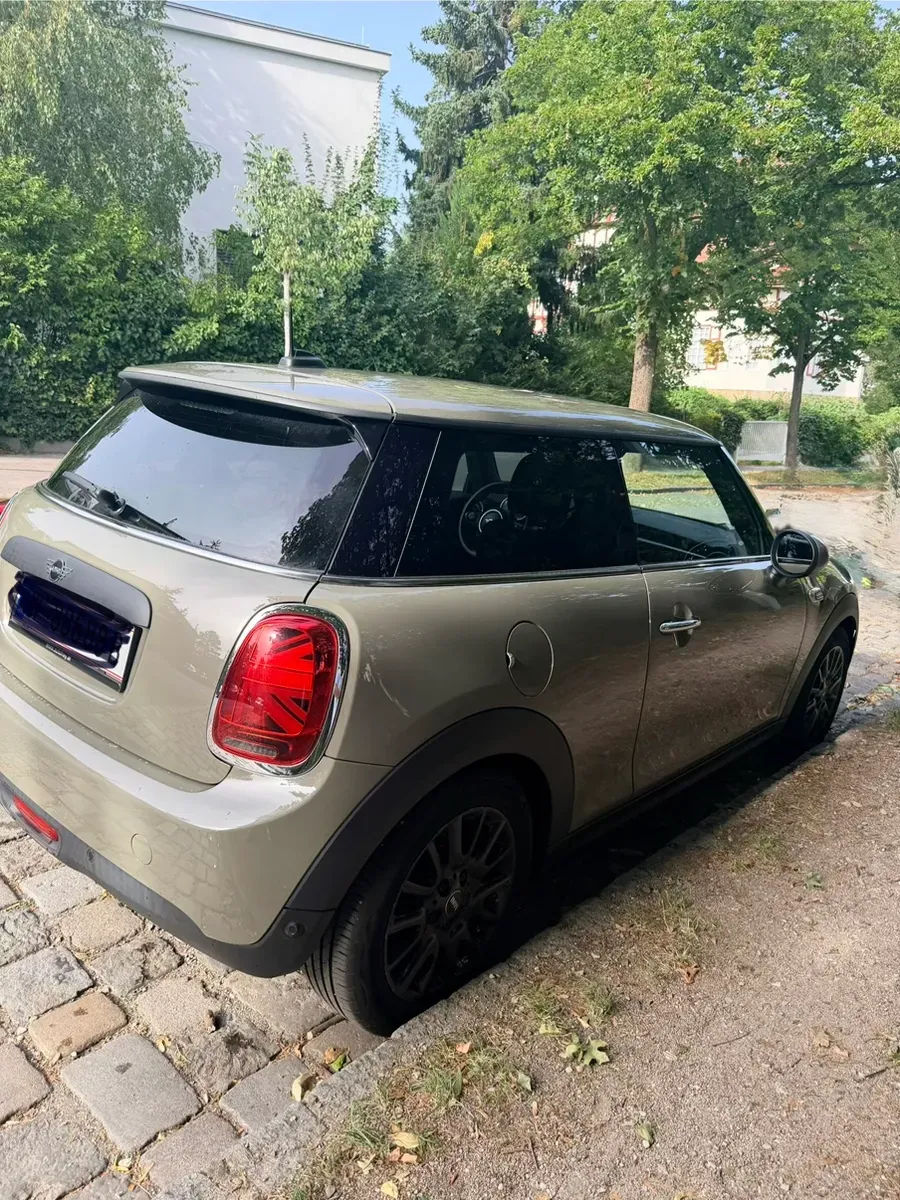 Mini Mini One F56 2019 photo 3