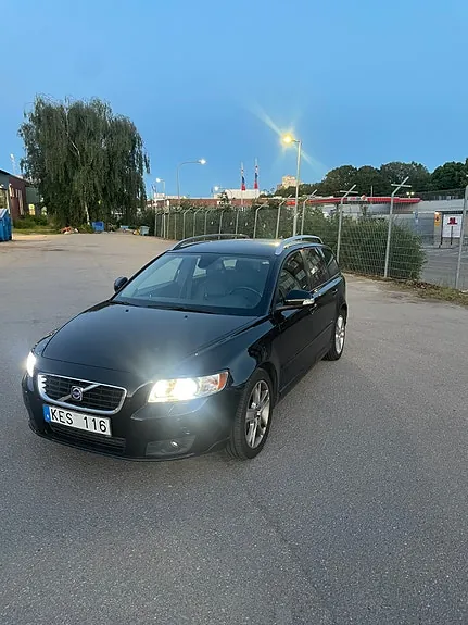 Volvo V50 2010 photo 3
