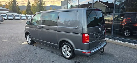 Volkswagen Transporter 2018 photo 5
