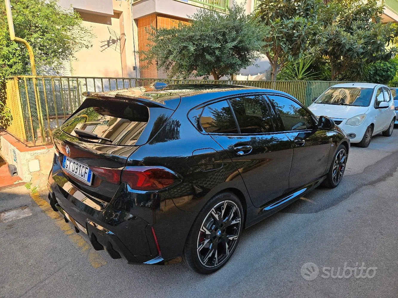 BMW 1 Series 2025 photo 3
