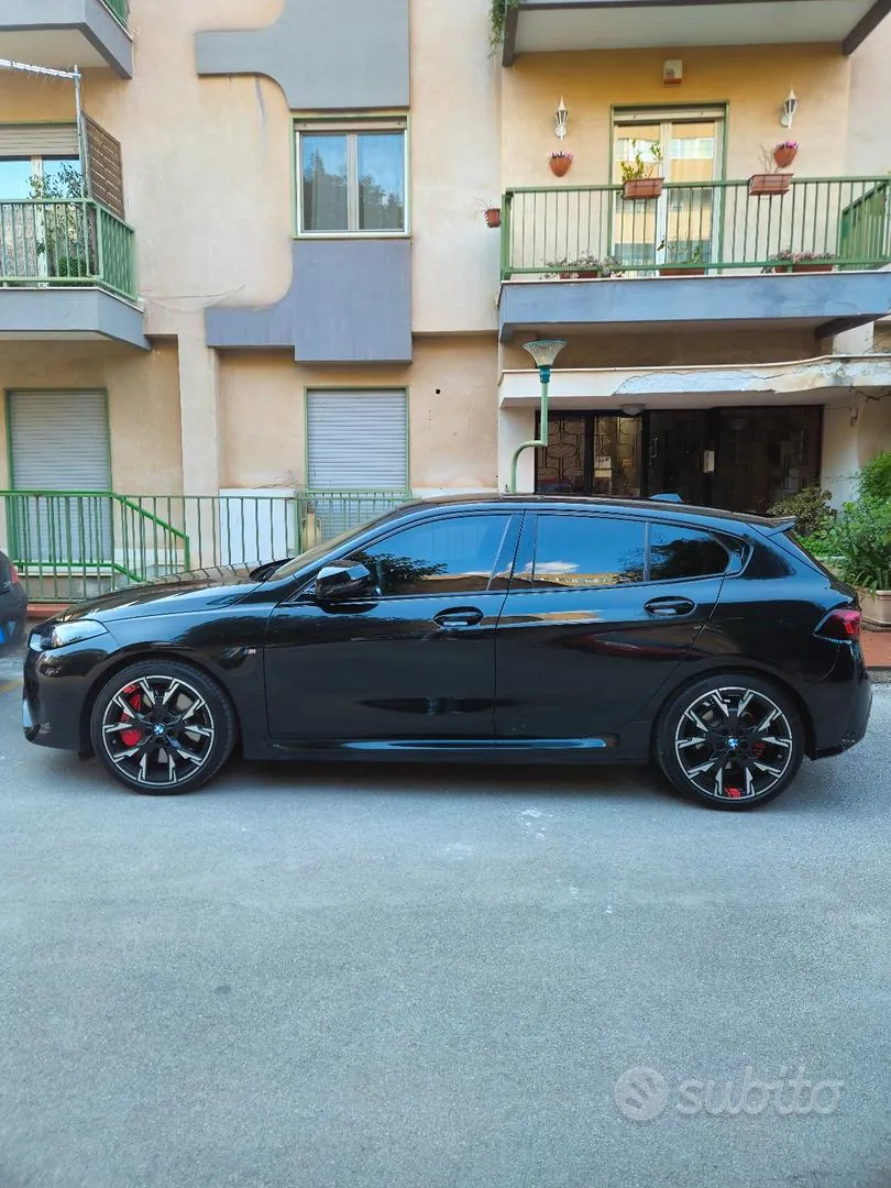 BMW 1 Series 2025 photo 5