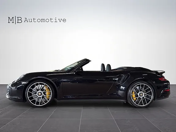 Porsche 911 Turbo S 2018 photo 3