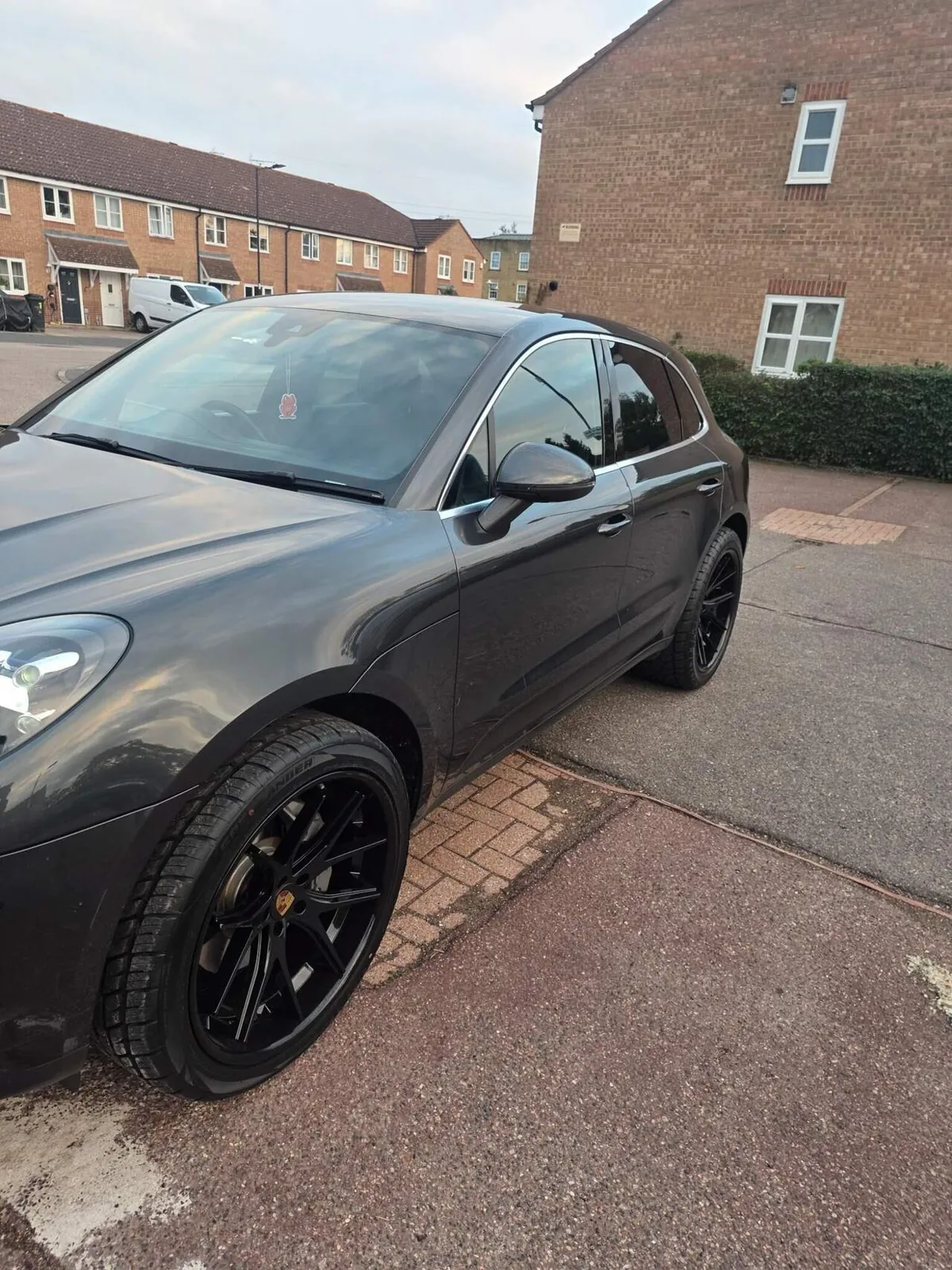 Porsche Macan 2020 photo 2