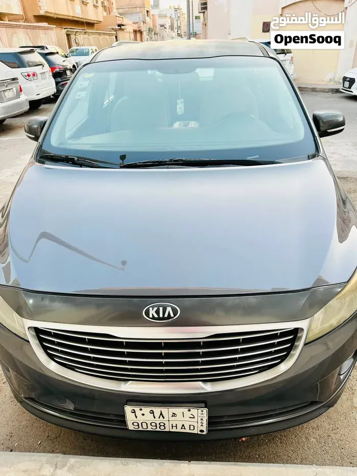Kia Carnival 2018 photo 5
