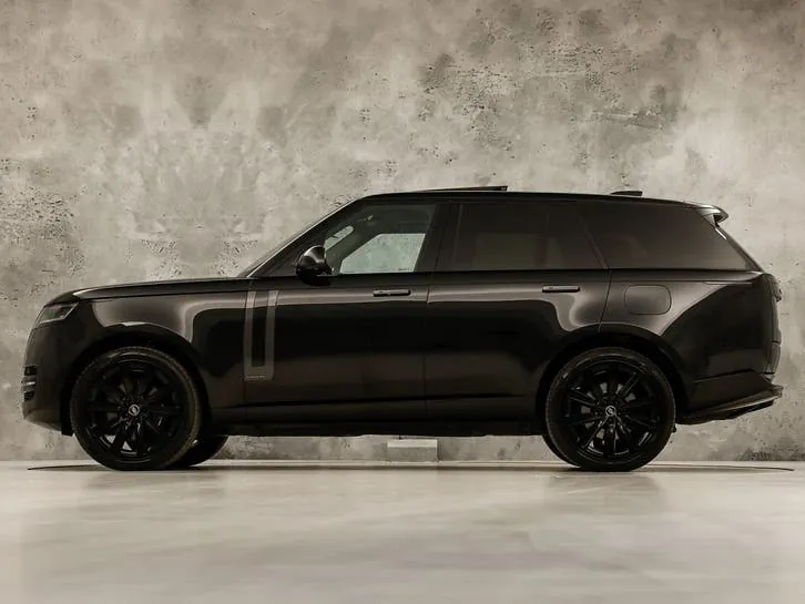 Land Rover Range Rover 2023 photo 2