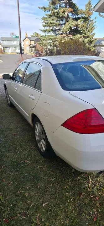 Honda Accord 2007 photo 2