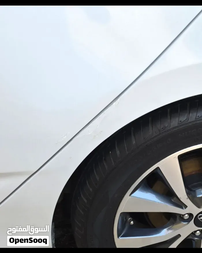 Hyundai Accent 2018 photo 2