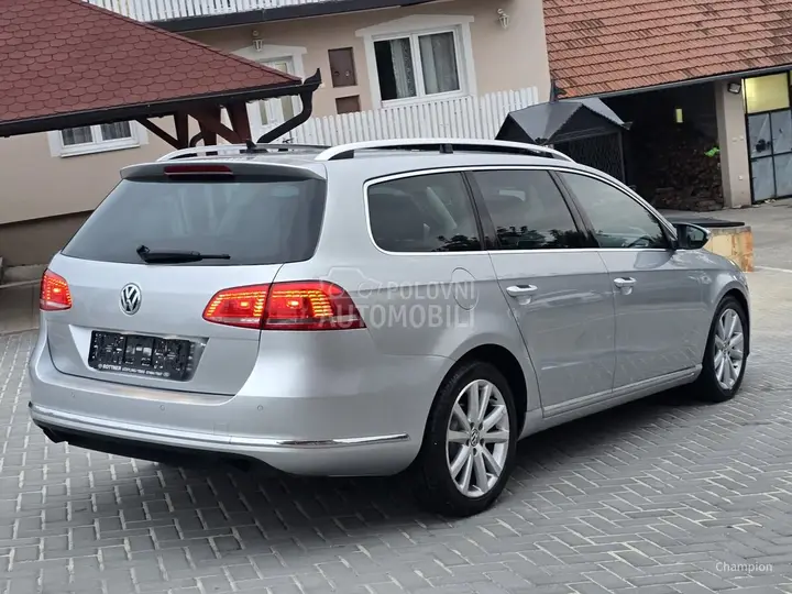 Volkswagen Passat B7 2012 photo 4